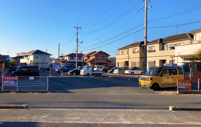 茶屋町駅近 月極駐車場 南側